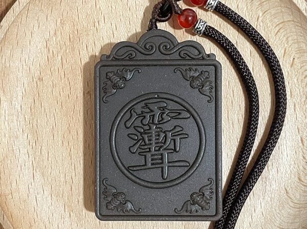 natural-herbal-incense-handmade-ambergris-incense-pendant-2