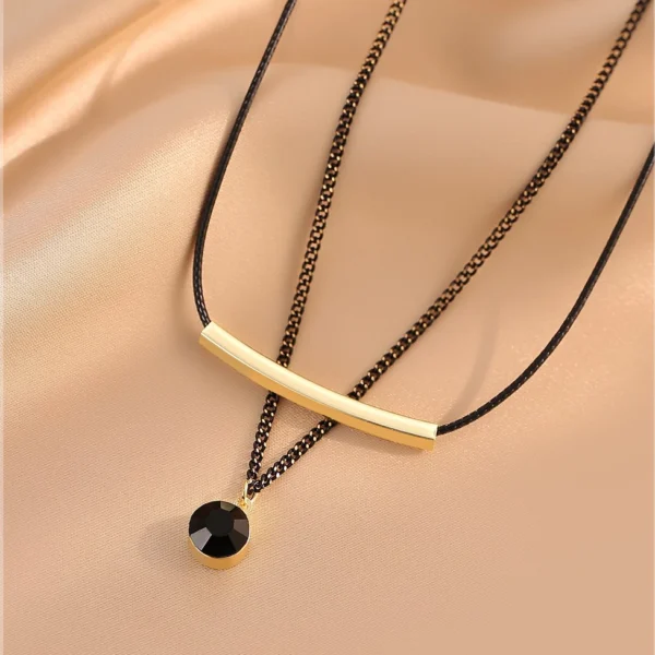 black-minimalist-double-layer-geometric-necklace