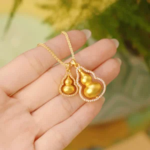 Titanium steel double gourd necklace, Fu Lu symbolic pendant, new Chinese style jewelry, adjustable collarbone chain, rhinestone accent necklace, fade-proof women's accessory, JIN BAI ZHENG brand, hypoallergenic necklace, cultural gift idea, versatile daily wear, sustainable materials, affordable luxury, artisan crafted, positive energy accessory, modern feminine style, special occasion gift, holistic wellness jewelry, elegant packaging.