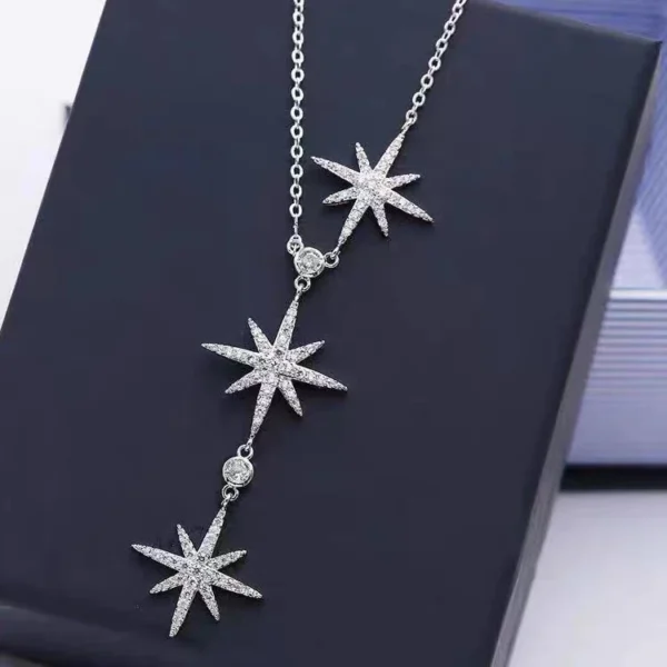 Titanium steel eight-pointed star necklace, snowflake crystal pendant, adjustable tassel collarbone chain, fade-proof women’s jewelry, JIN BAI ZHENG brand, hypoallergenic necklace, light luxury accessory, celestial-inspired design, versatile daily wear, holiday gift idea, sustainable materials, affordable elegance, artisan crafted, positive energy jewelry, modern feminine style, special occasion necklace, winter-themed jewelry, holistic wellness accessory, elegant packaging.