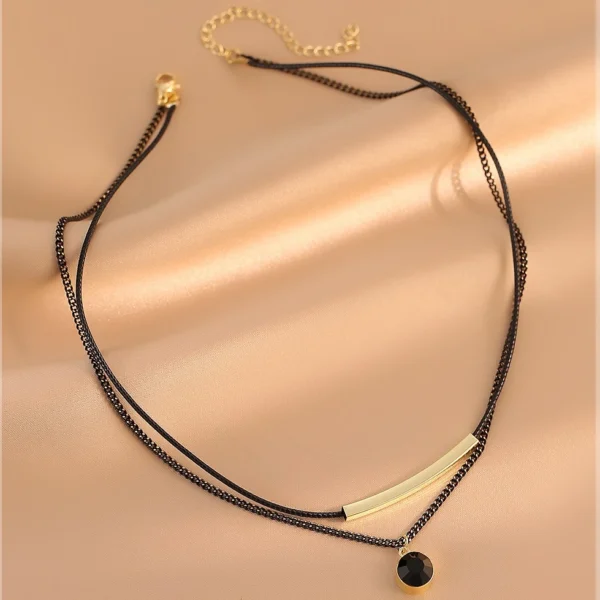 black-minimalist-double-layer-geometric-necklace