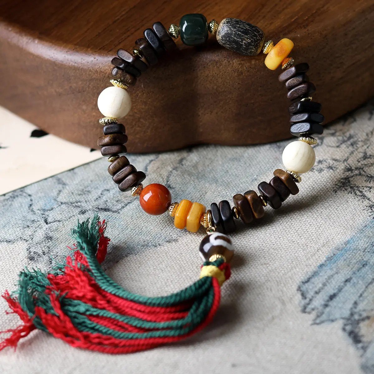 6mm Dalargan agarwood bracelet, Chinese-style spiritual bracelet, uniform wood beads, meditation mala bracelet, minimalist agarwood jewelry, sustainable spiritual accessory, aromatic therapy bracelet, ethical agarwood sourcing, calming fragrance beads, traditional Chinese design, lightweight prayer beads, resin-rich agarwood, daily mindfulness jewelry, holistic wellness accessory, gender-neutral spiritual gift, natural grain variations, secure knotting technique, cultural inspired bracelet, eco-friendly jewelry, artisan crafted mala.