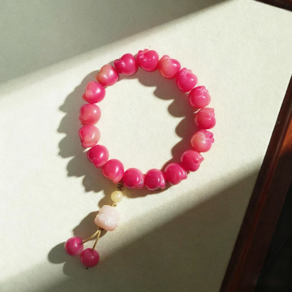 Chinese Style Cat Paw Bracelet with Lotus Bead and Decorative Accents