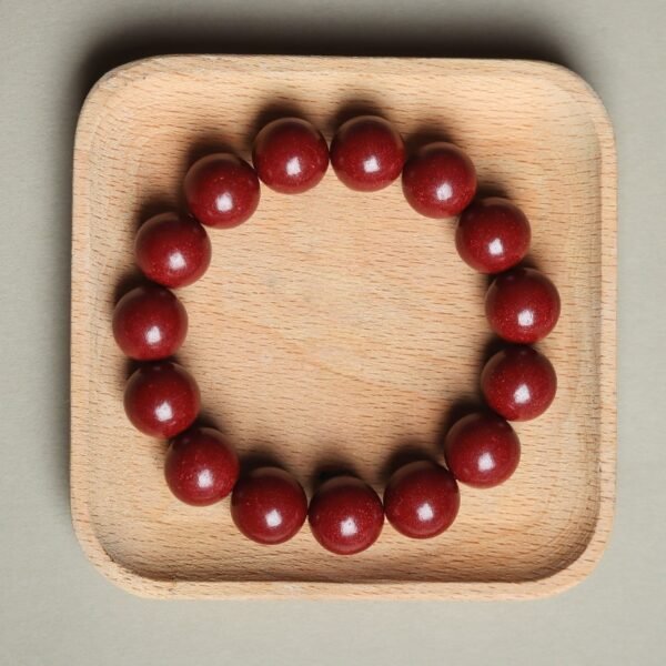 Ancient method of making incense beads bracelets with natural Chinese medicinal materials